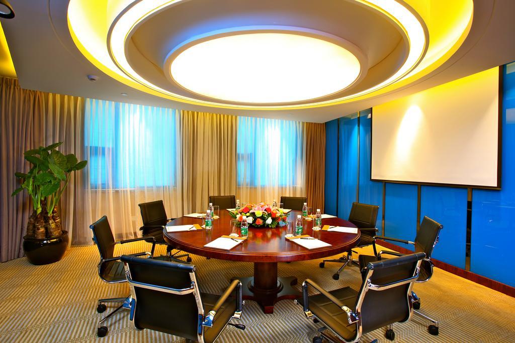 Zhongle Six Star Hotel Пекин Экстерьер фото